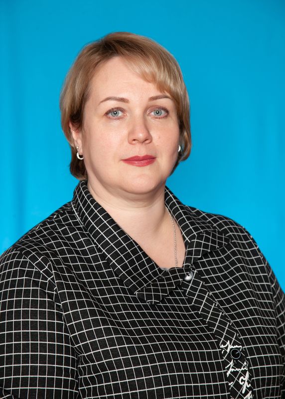 Корлыханова Елена Владимировна.